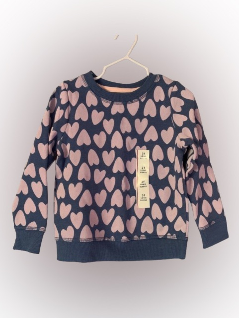 NWT. CAT & JACK Kids Long-Sleeve Heart Sweatshirt